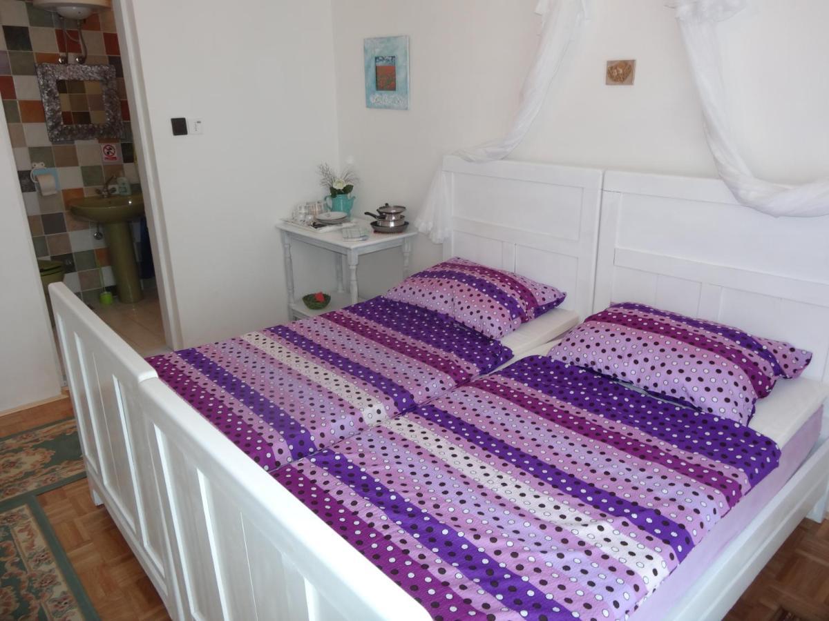 Romantic Room Вир Екстериор снимка